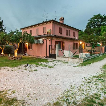 Hotel Casa Di Marco E Kaila Tavullia Zewnętrze zdjęcie